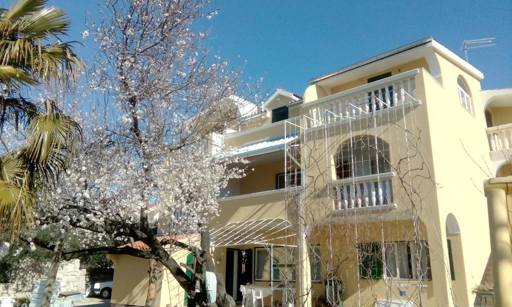 Apartments Meri Vodice Extérieur photo