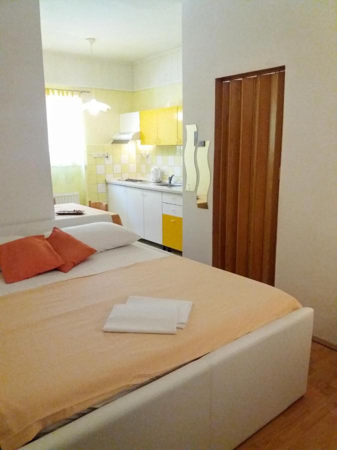 Apartments Meri Vodice Extérieur photo